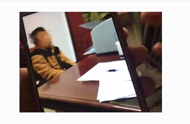 <b>12岁男孩弑母 该不该让他重回校园 法律学者有话</b>